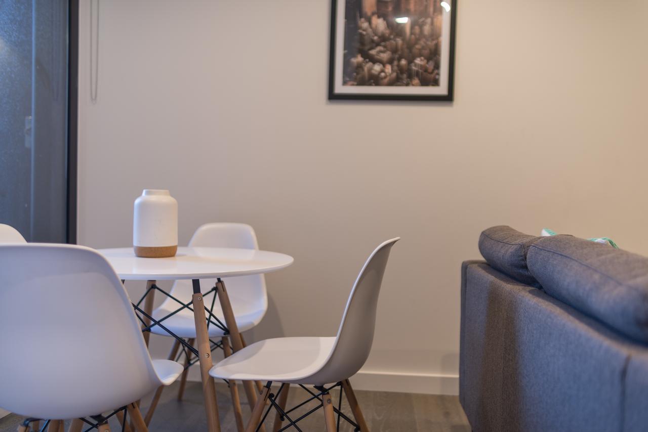 Apc On Bourke Aparthotel Melbourne Bagian luar foto